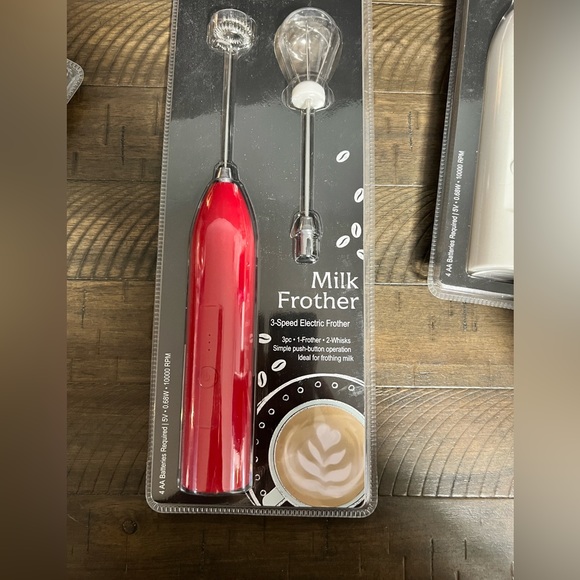 Powerful Handheld Milk Frother, Mini Milk Foamer, Battery Operated - Picture 3 of 3